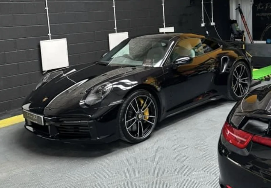 Electric Macan EV 4s vs GTS -what to order?? IMG_4086