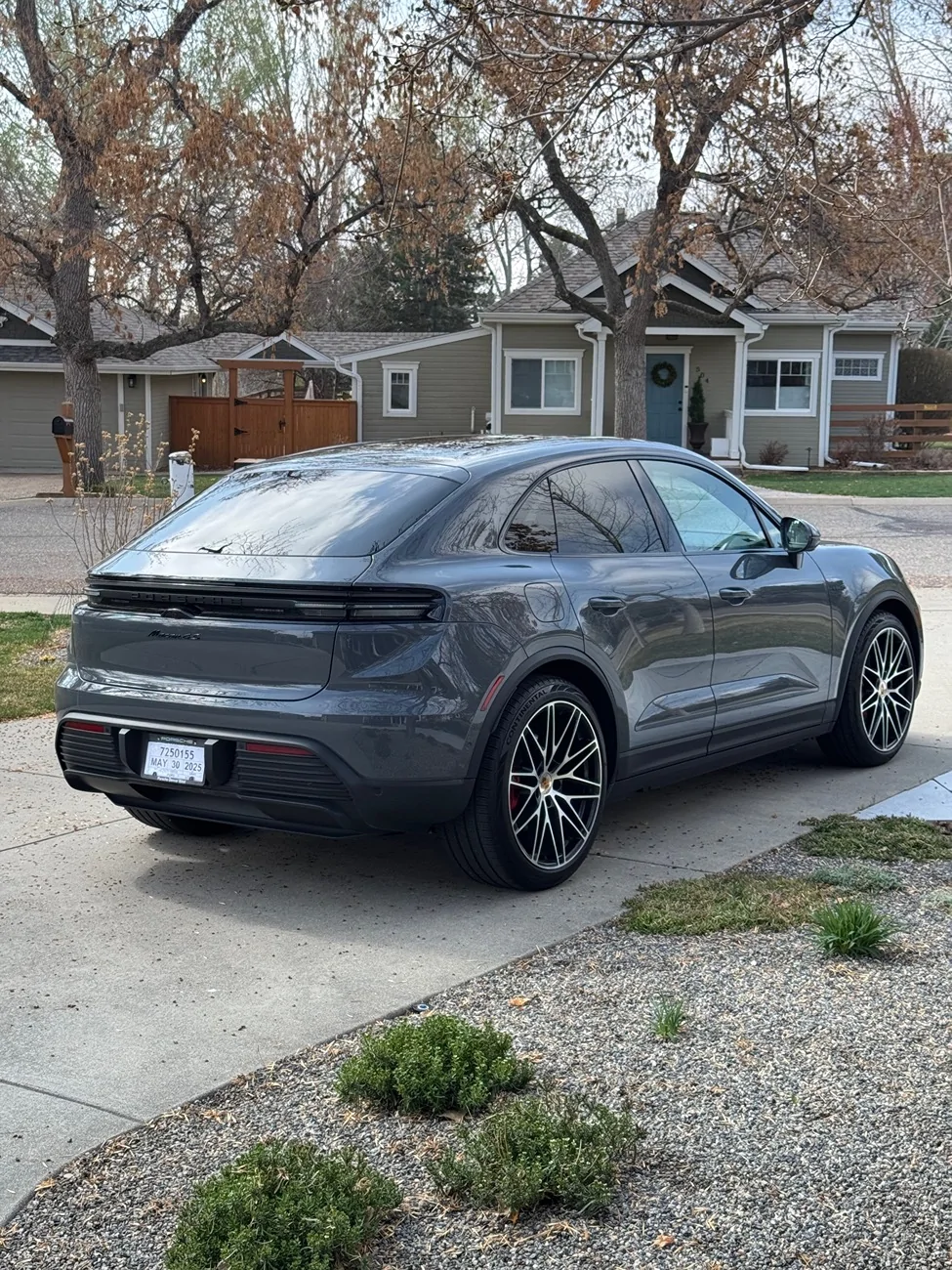 Electric Macan EV SLATE GREY NEO Macan EV Photos Thread IMG_4371