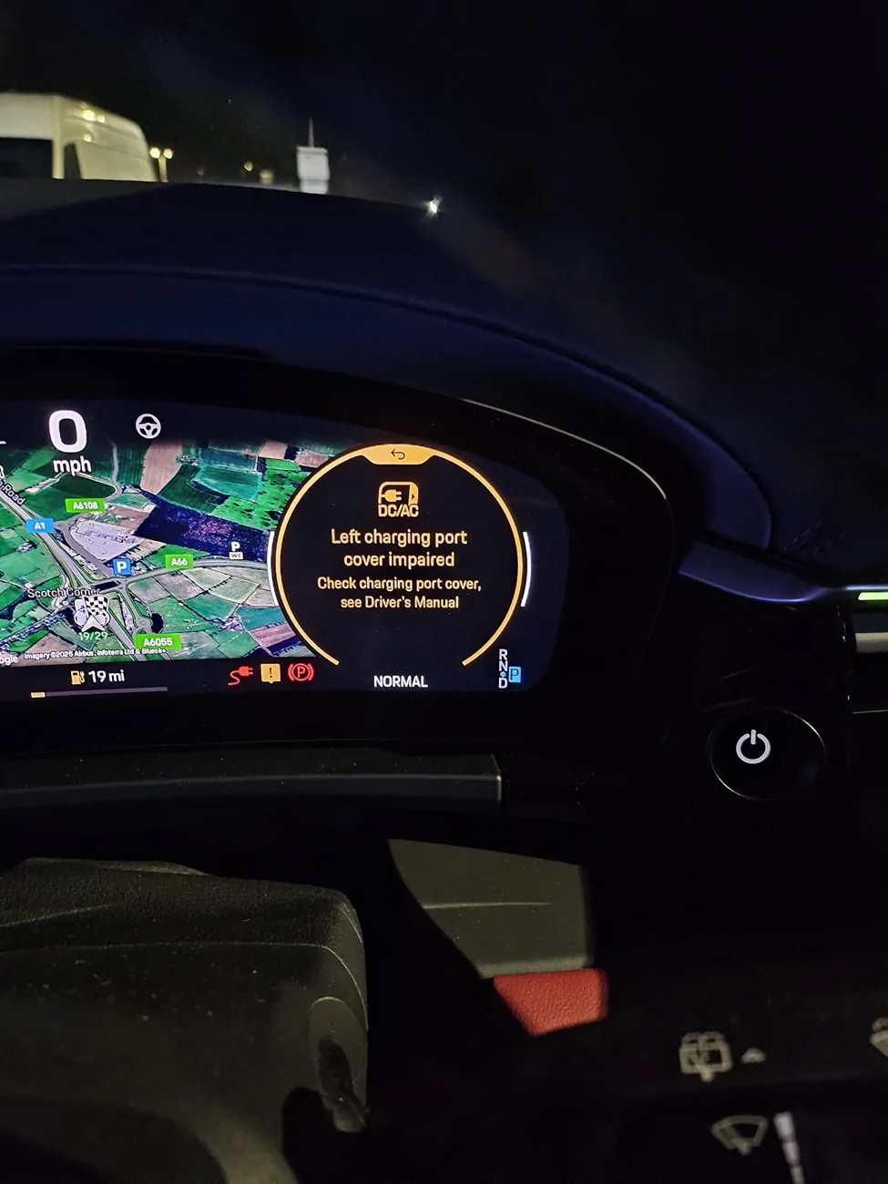 Electric Macan EV Electric Charge Ports Won’t Open 1764079911583-fk