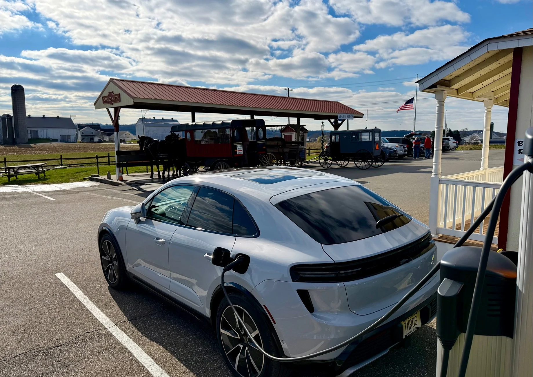 Electric Macan EV Random daily Macan EV photos - post yours! 🤳 IMG_0749