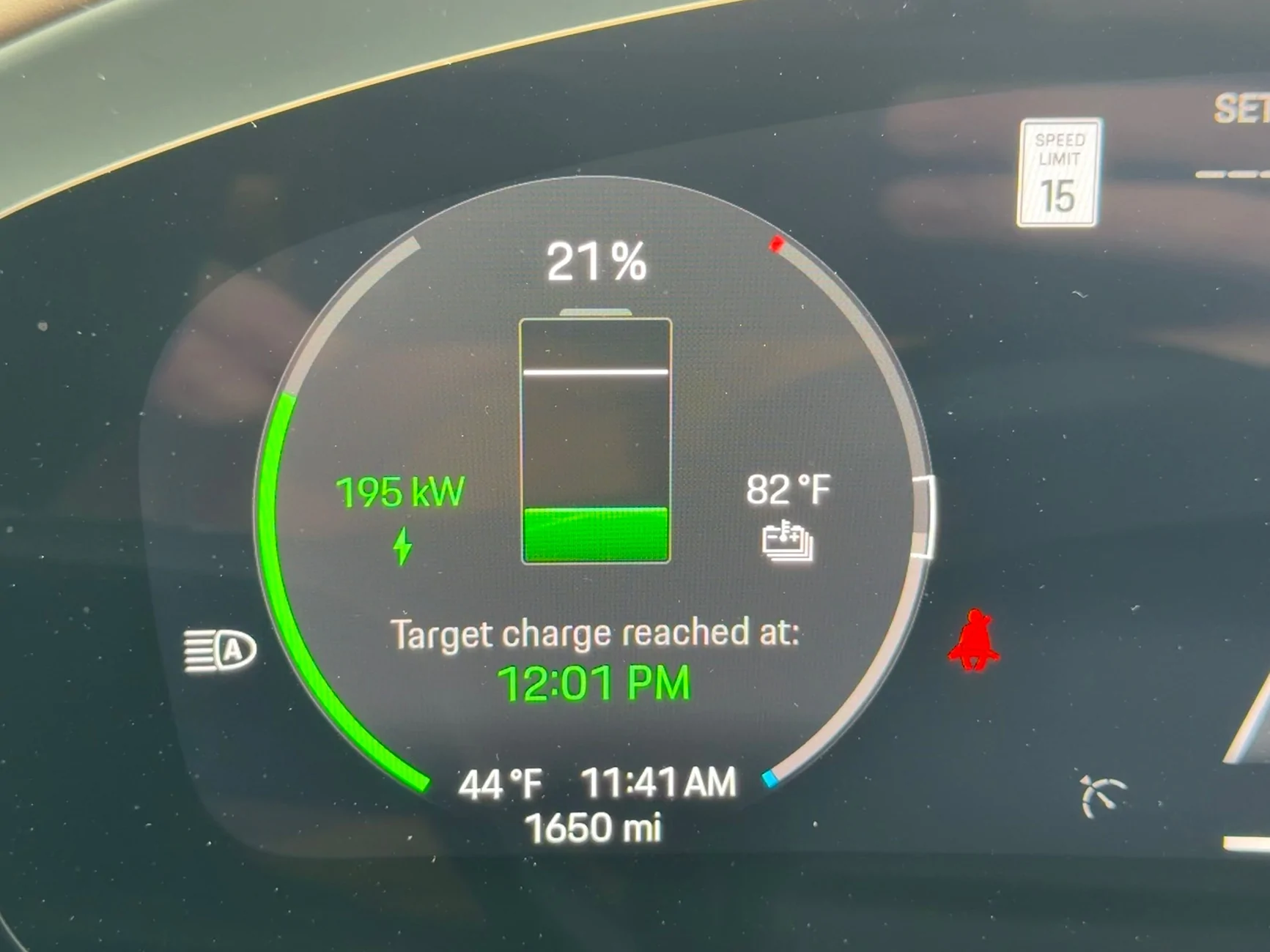 Electric Macan EV Preconditioning & charging planner IMG_0307