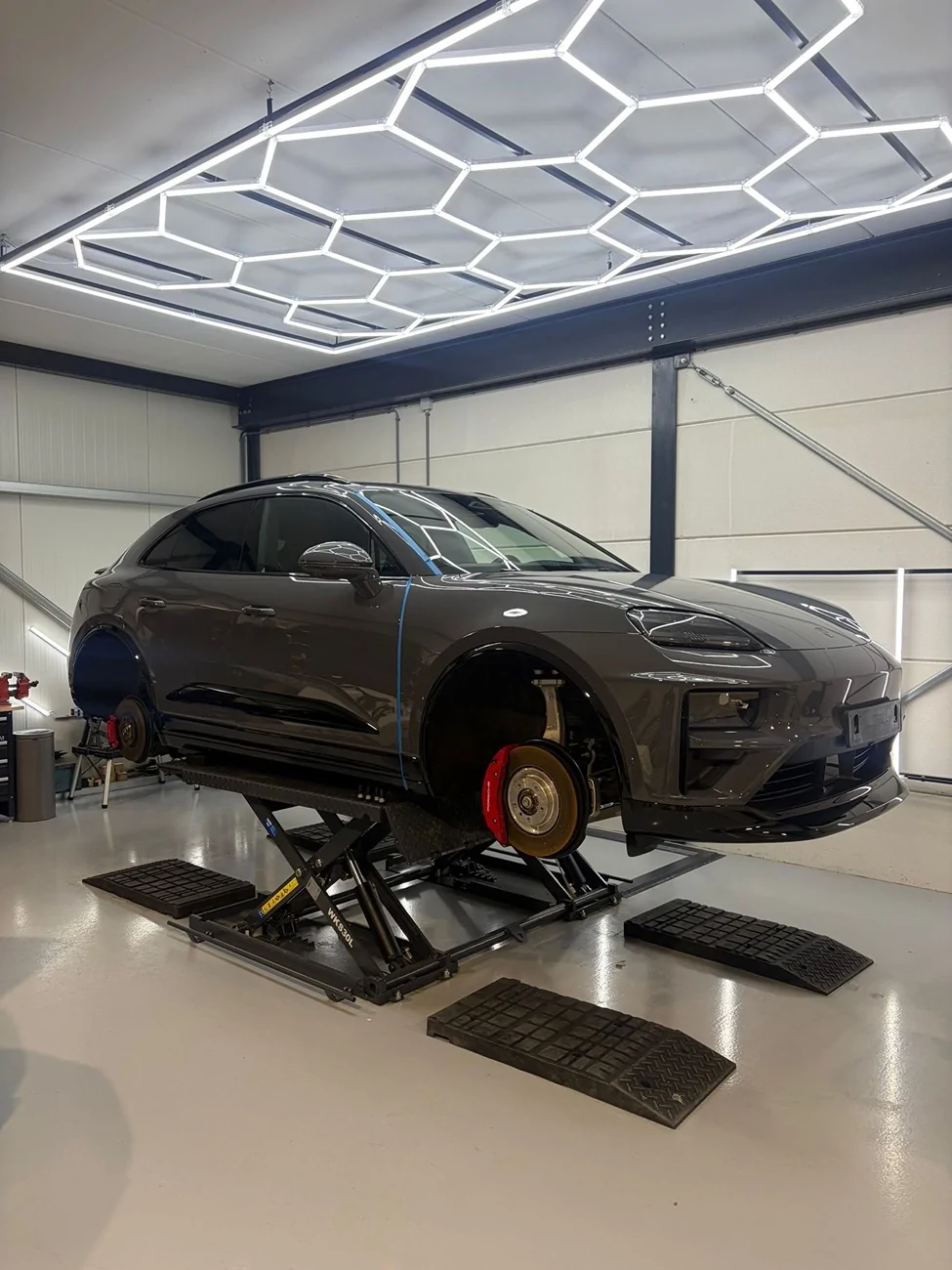 Electric Macan EV Random daily Macan EV photos - post yours! 🤳 02c65af3-d18f-4f65-8735-625acc2d5ae0