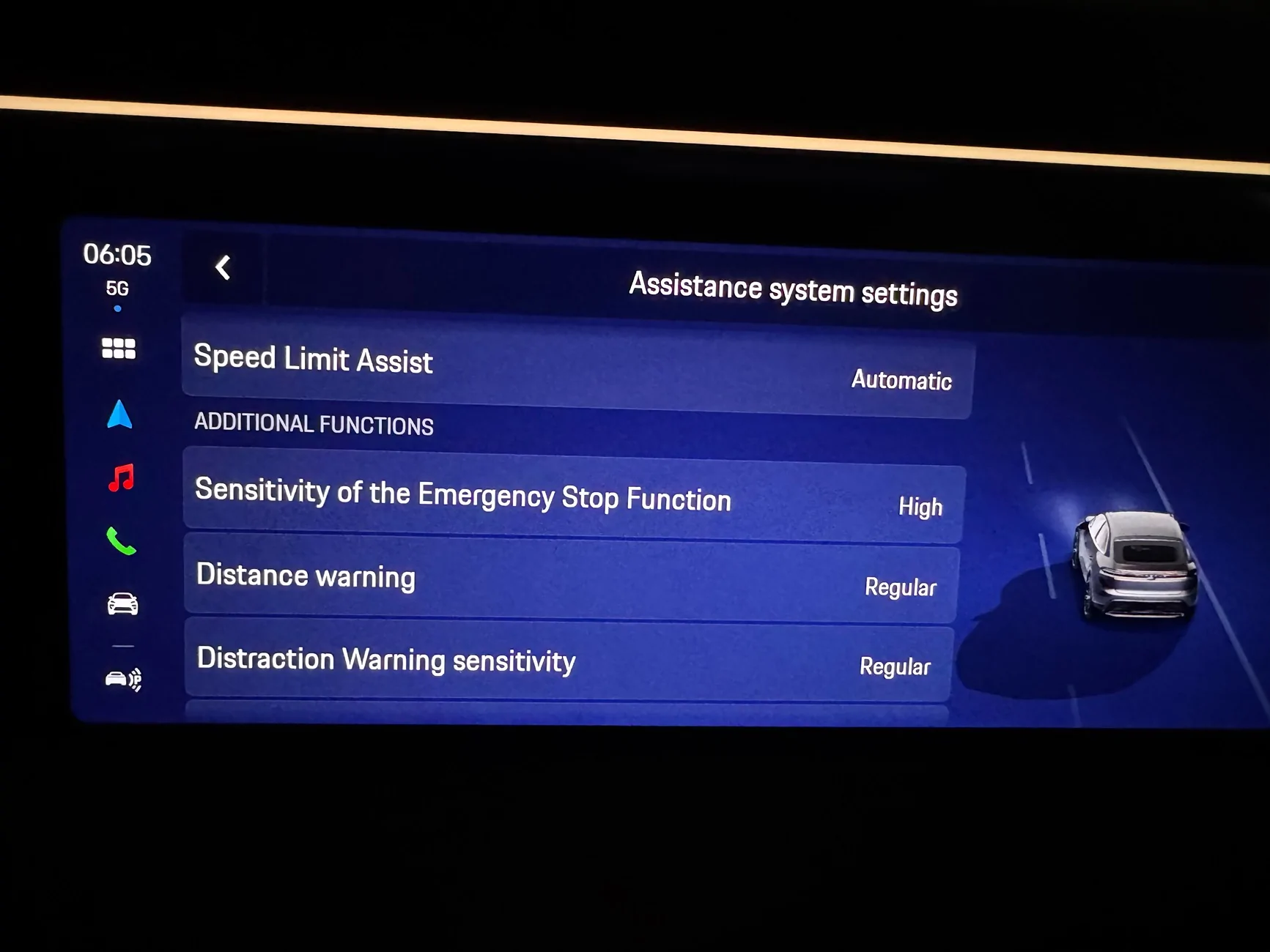 Electric Macan EV So called Driver Aid IMG_1511