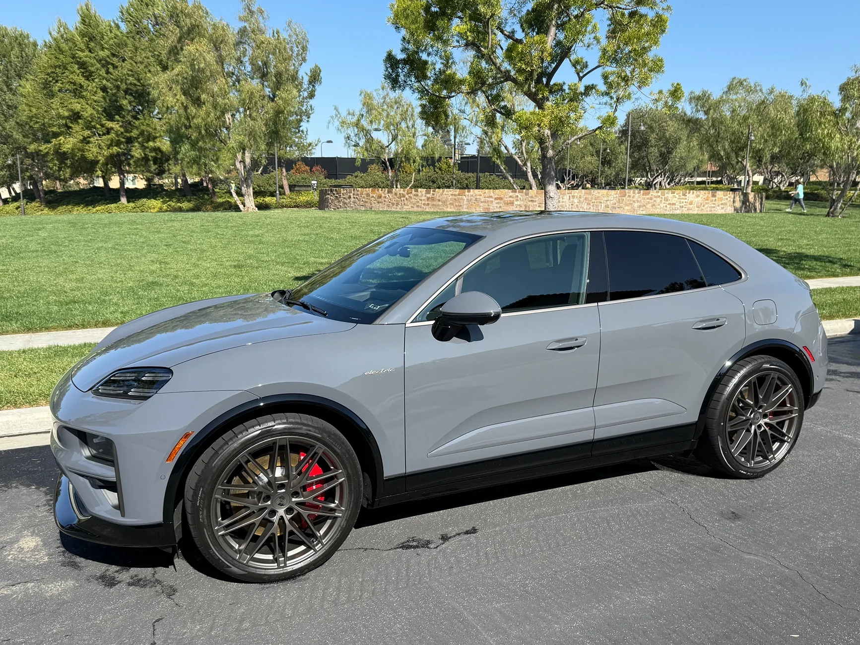 Electric Macan EV Wheel Dilemma IMG_5337
