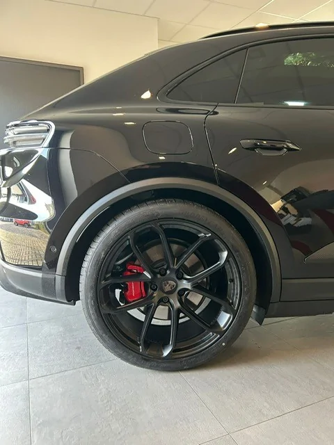 Electric Macan EV Are these original Porsche (Macan) rims? Afbeelding1