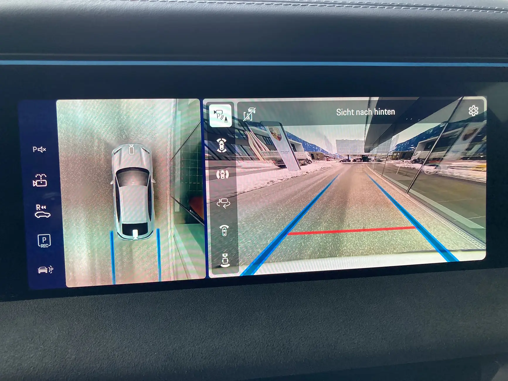 Electric Macan EV MY '26 Info Request (3D Surround View/Kerb Assist vs 2D Surround View 'side' view) 3840-47_smaller