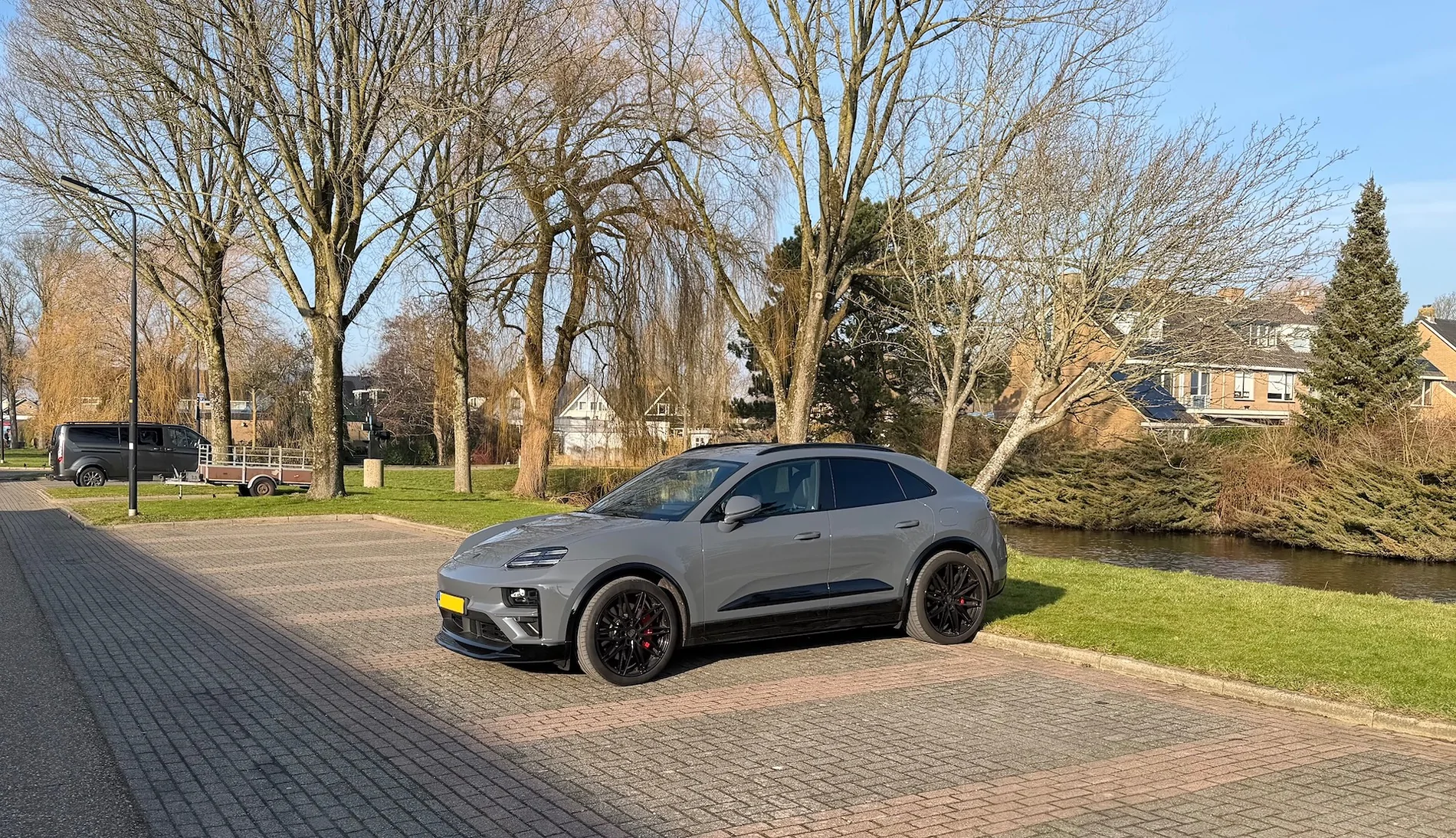 Electric Macan EV Random daily Macan EV photos - post yours! 🤳 Porsche-Macan-Neo-Slat