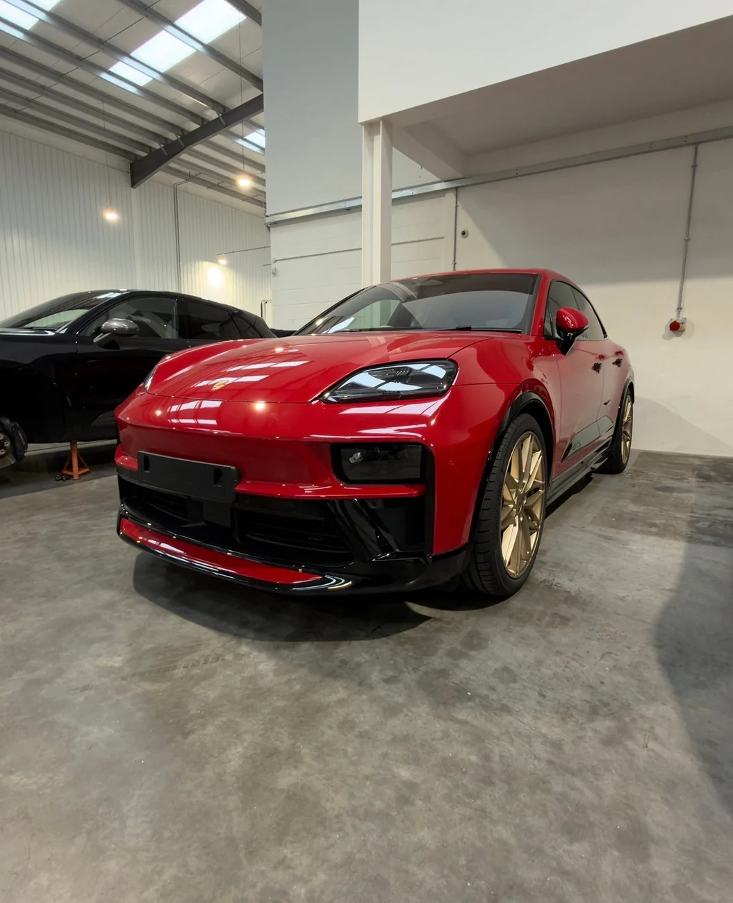 Electric Macan EV New Macan GTS real-life images IMG_0917