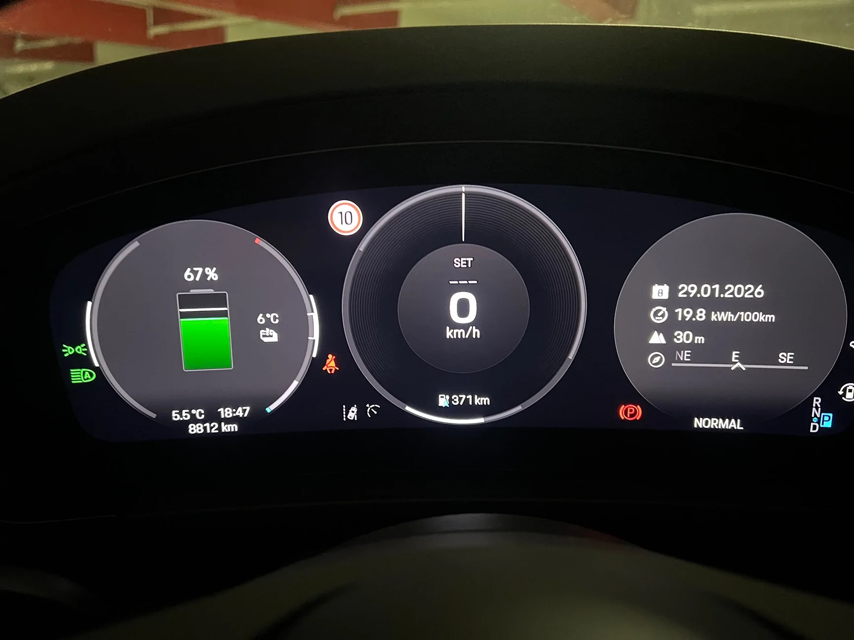 Electric Macan EV Does your Macan EV keep SoC stable when left idle for a week or longer? IMG_0152