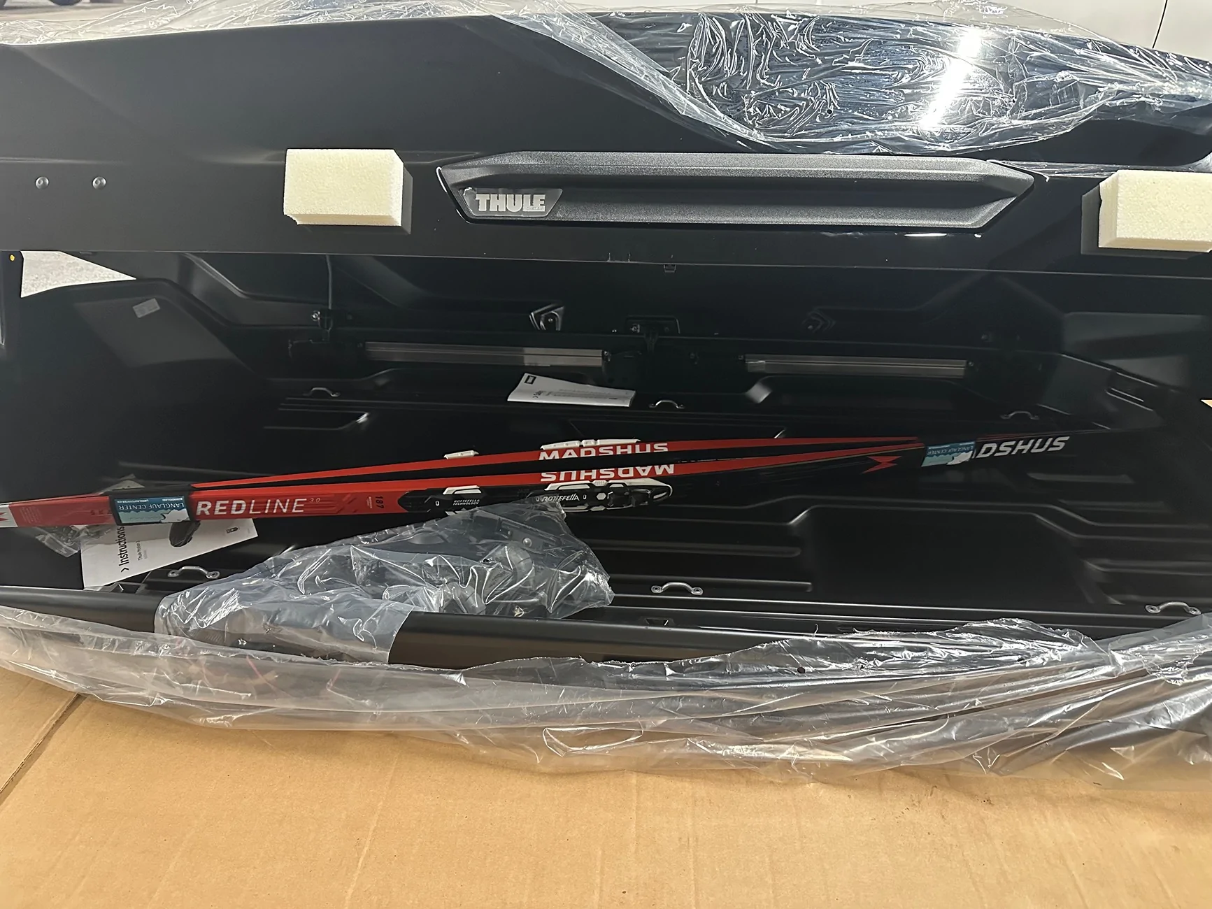 Electric Macan EV Thule Roofbox experiences & compatibility IMG_7725