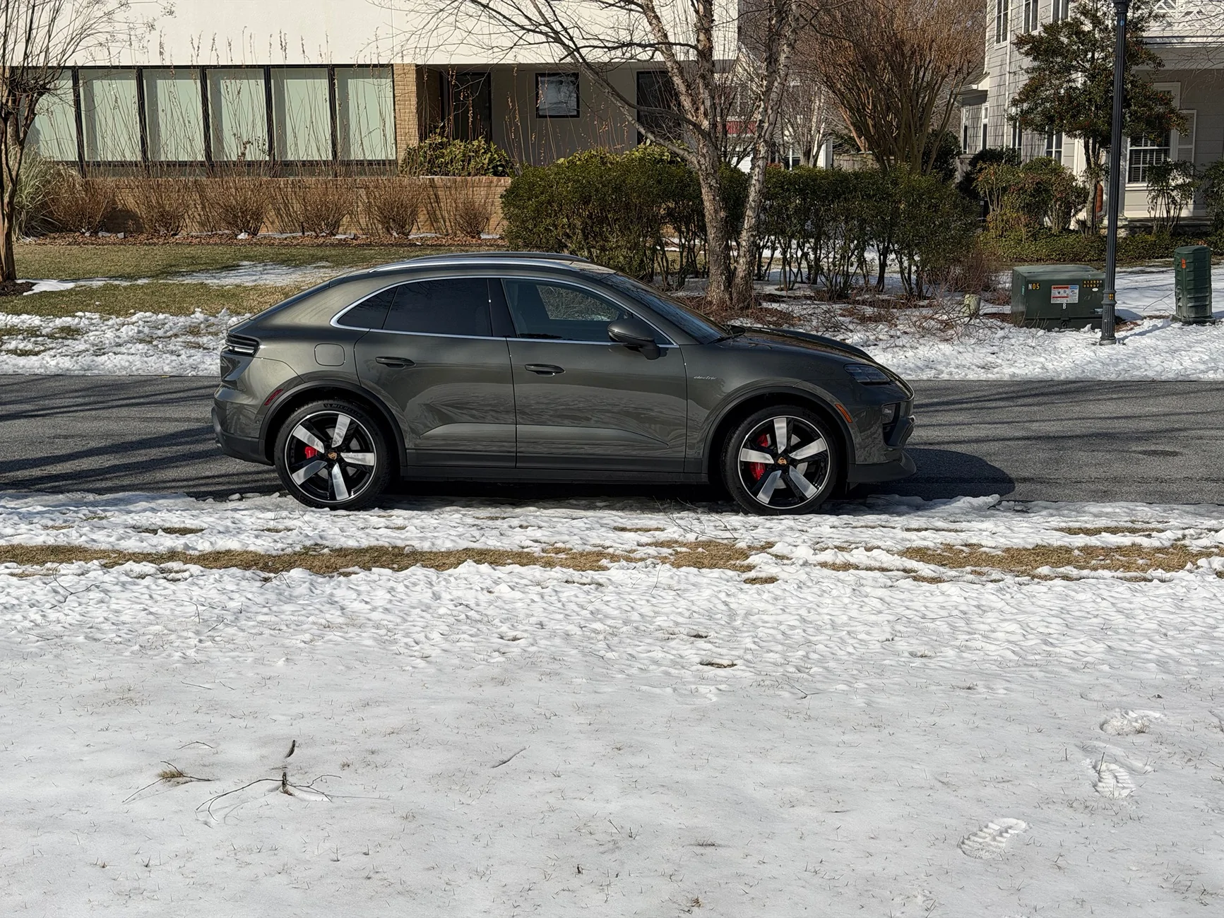 Electric Macan EV Random daily Macan EV photos - post yours! 🤳 IMG_0237