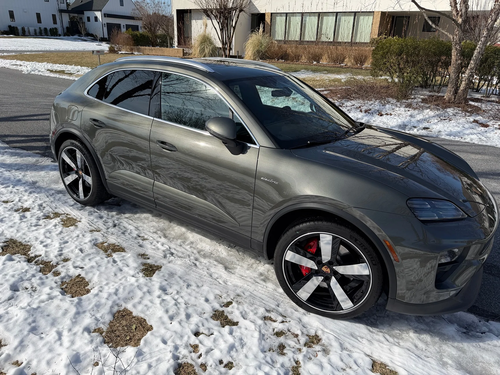 Electric Macan EV Random daily Macan EV photos - post yours! 🤳 IMG_0235