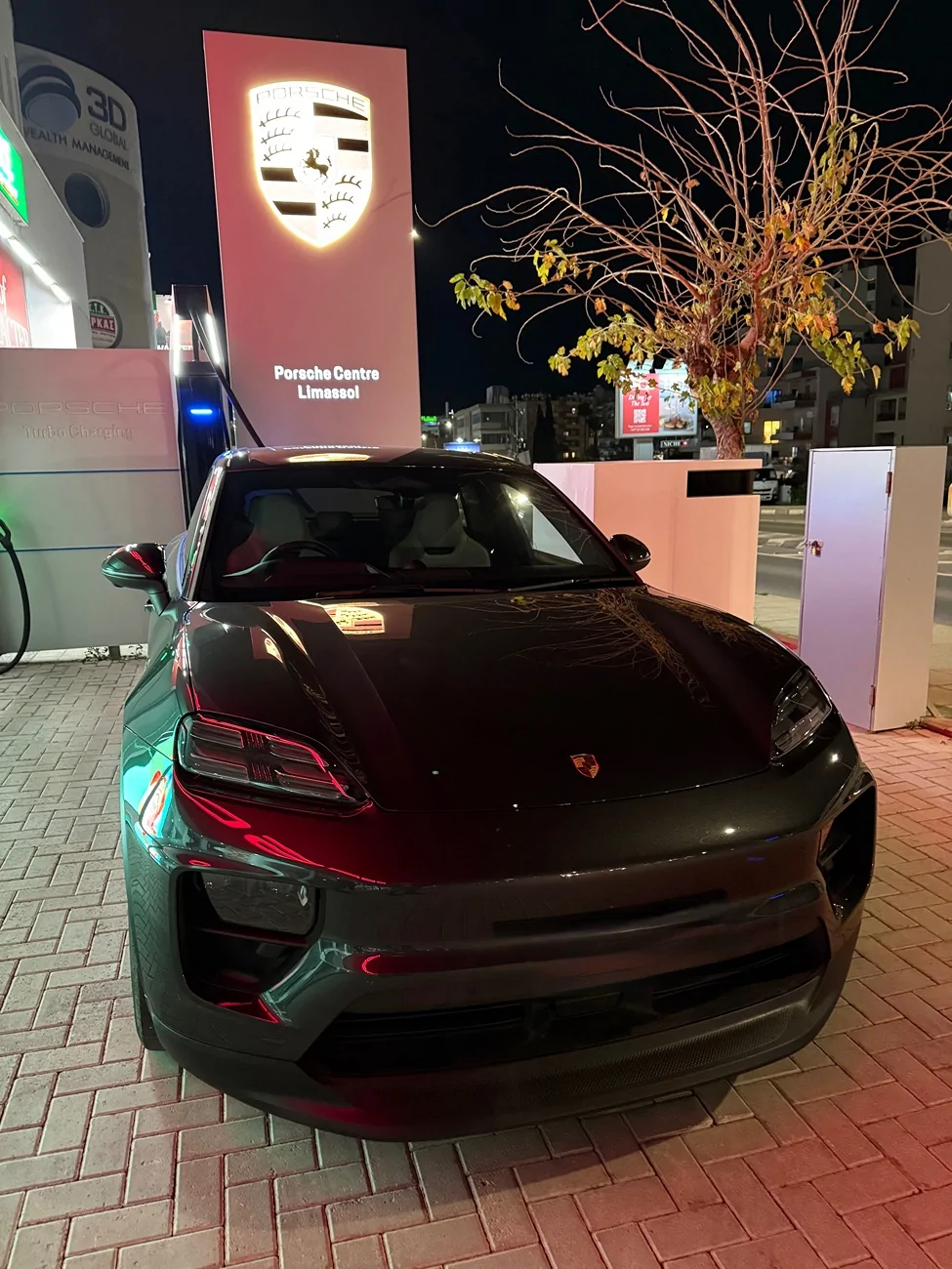 Electric Macan EV Random daily Macan EV photos - post yours! 🤳 IMG_4703