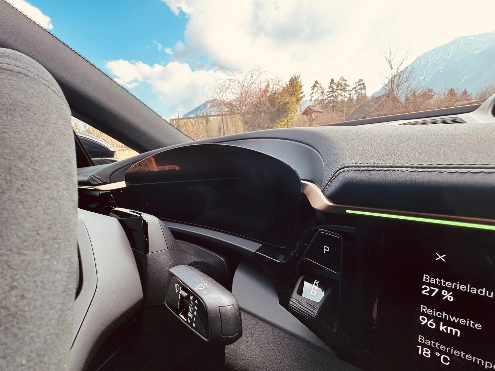 Electric Macan EV Random daily Macan EV photos - post yours! 🤳 neodyme2