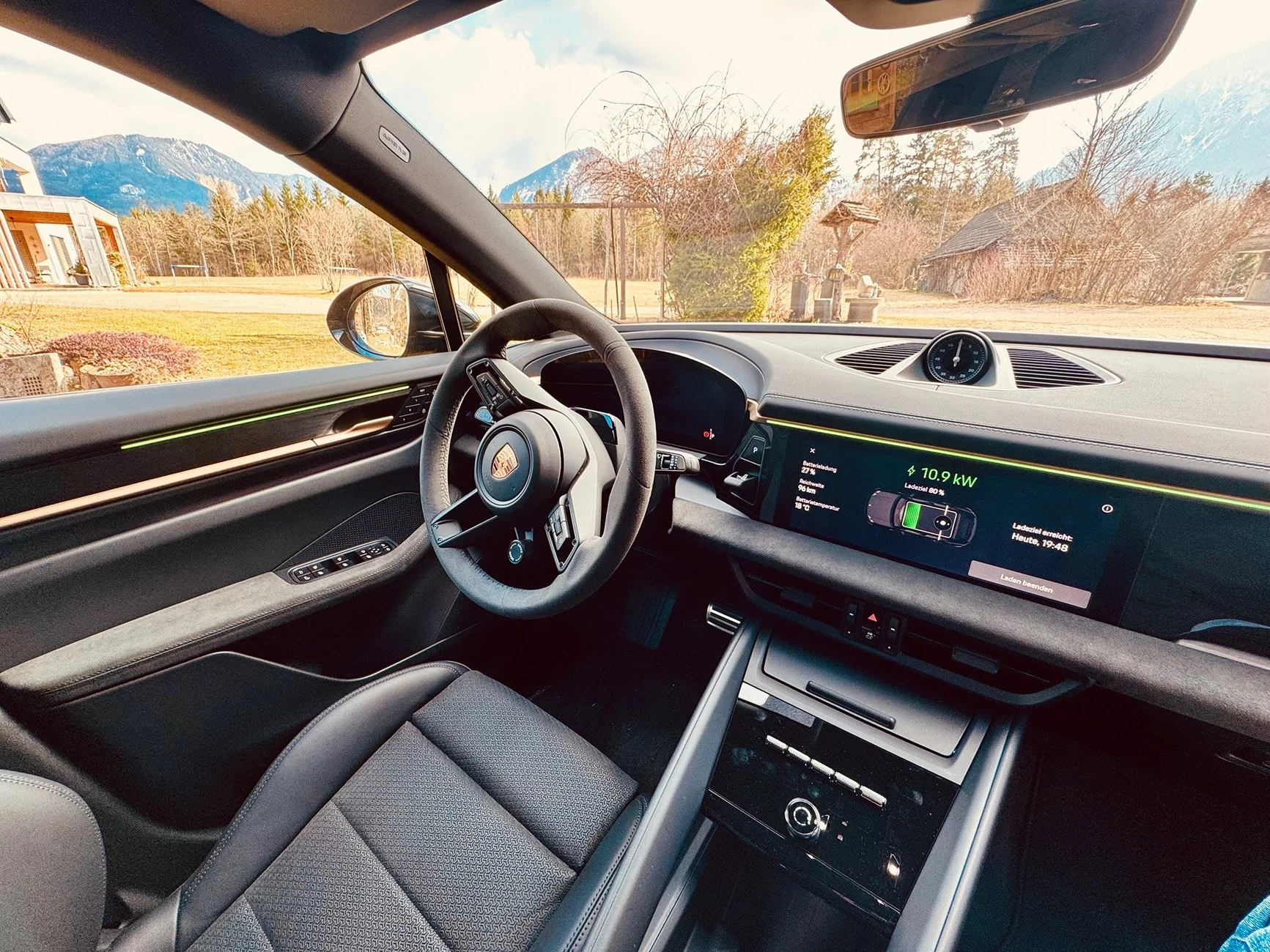 Electric Macan EV Random daily Macan EV photos - post yours! 🤳 neodym