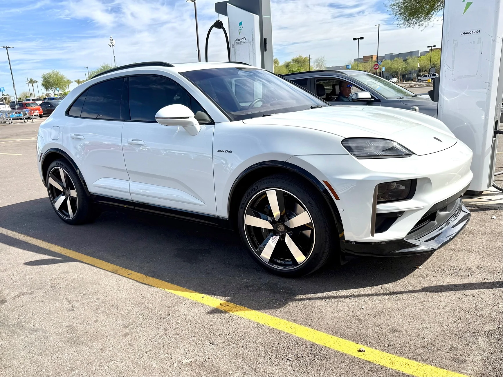 Electric Macan EV Random daily Macan EV photos - post yours! 🤳 IMG_3631