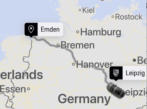 Electric Macan EV Coloured seat inserts Screenshot 2026-03-05 at 15.53.51