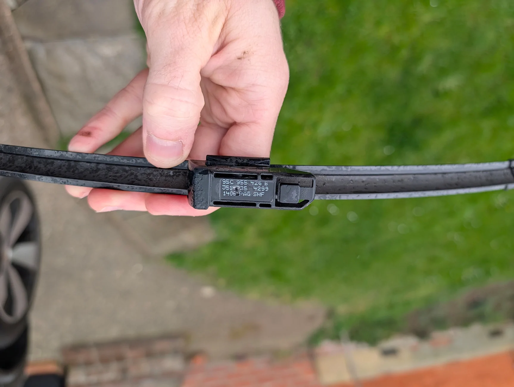 Electric Macan EV Rear Wiper Replacement PXL_20260411_085145109~2