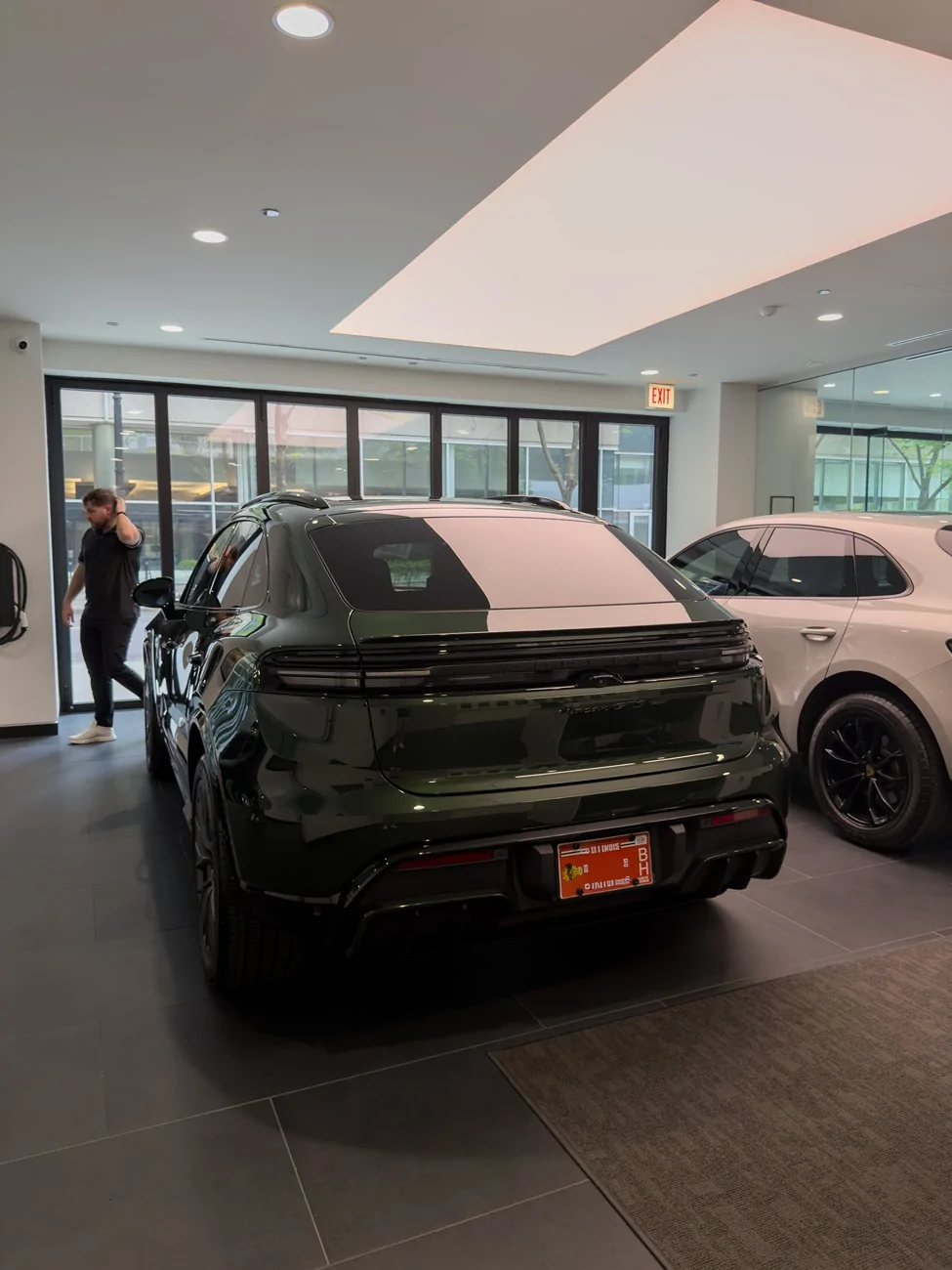 Electric Macan EV Random daily Macan EV photos - post yours! 🤳 IMG_5716