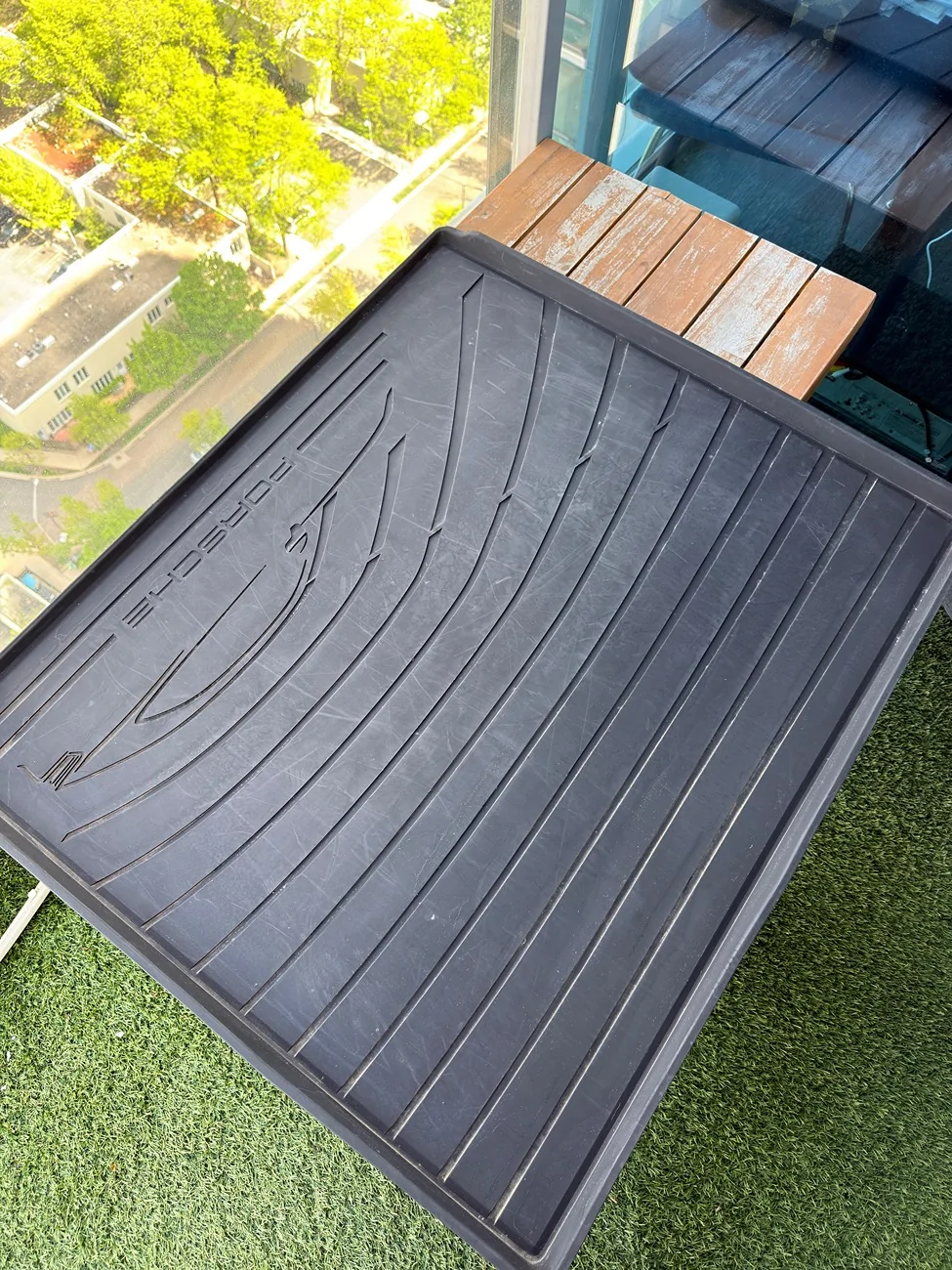 Electric Macan EV FS: Genuine Porsche Macan EV All-Weather Floor Mats (Full Set) IMG_9842