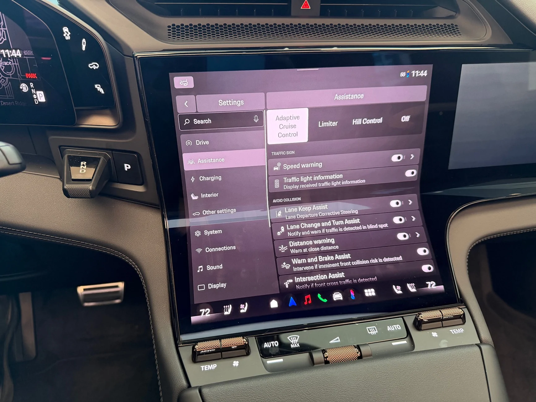Electric Macan EV Cayenne EV IMG_0665
