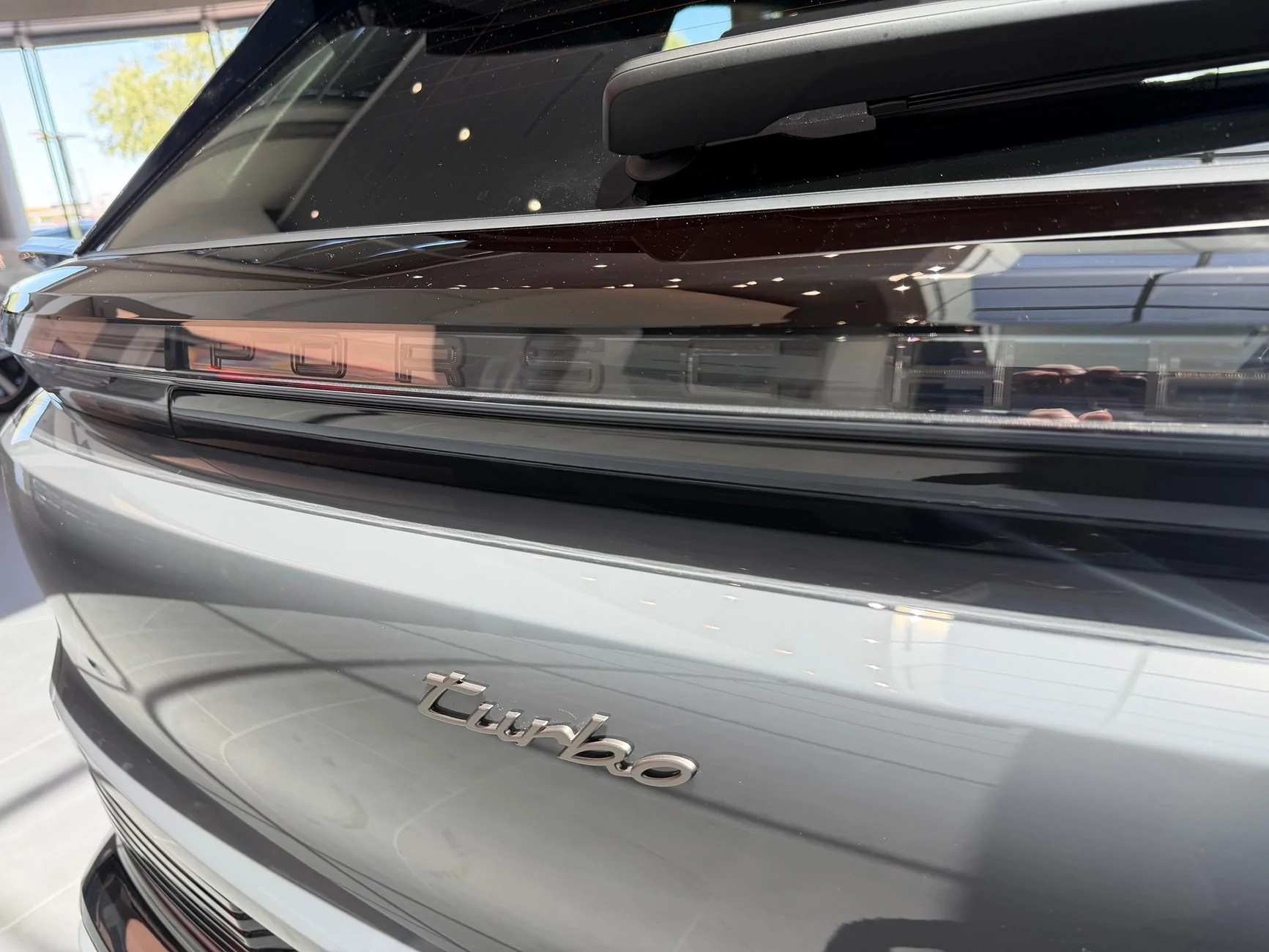Electric Macan EV Cayenne EV IMG_0679