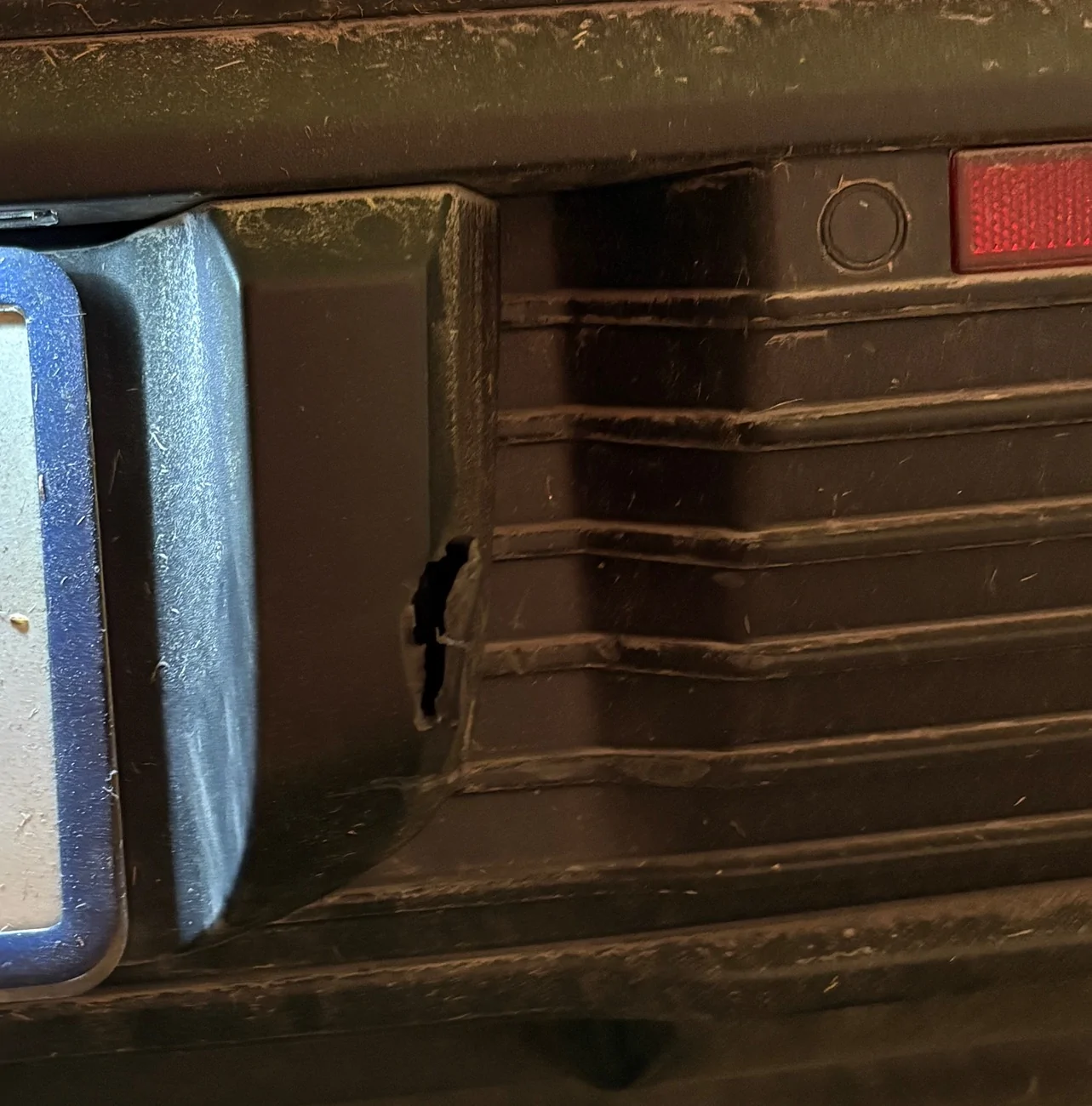 Electric Macan EV North America Rear License Plate Carrier Replacement? 1780712744803-71