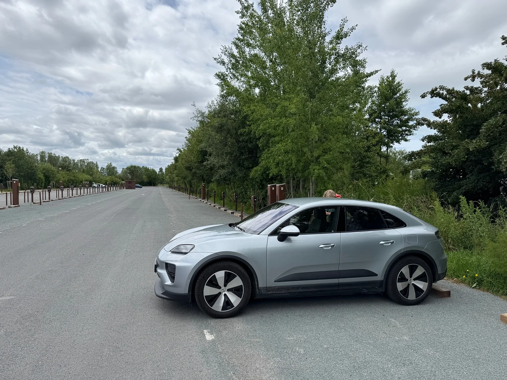 Electric Macan EV Random daily Macan EV photos - post yours! 🤳 IMG_4370