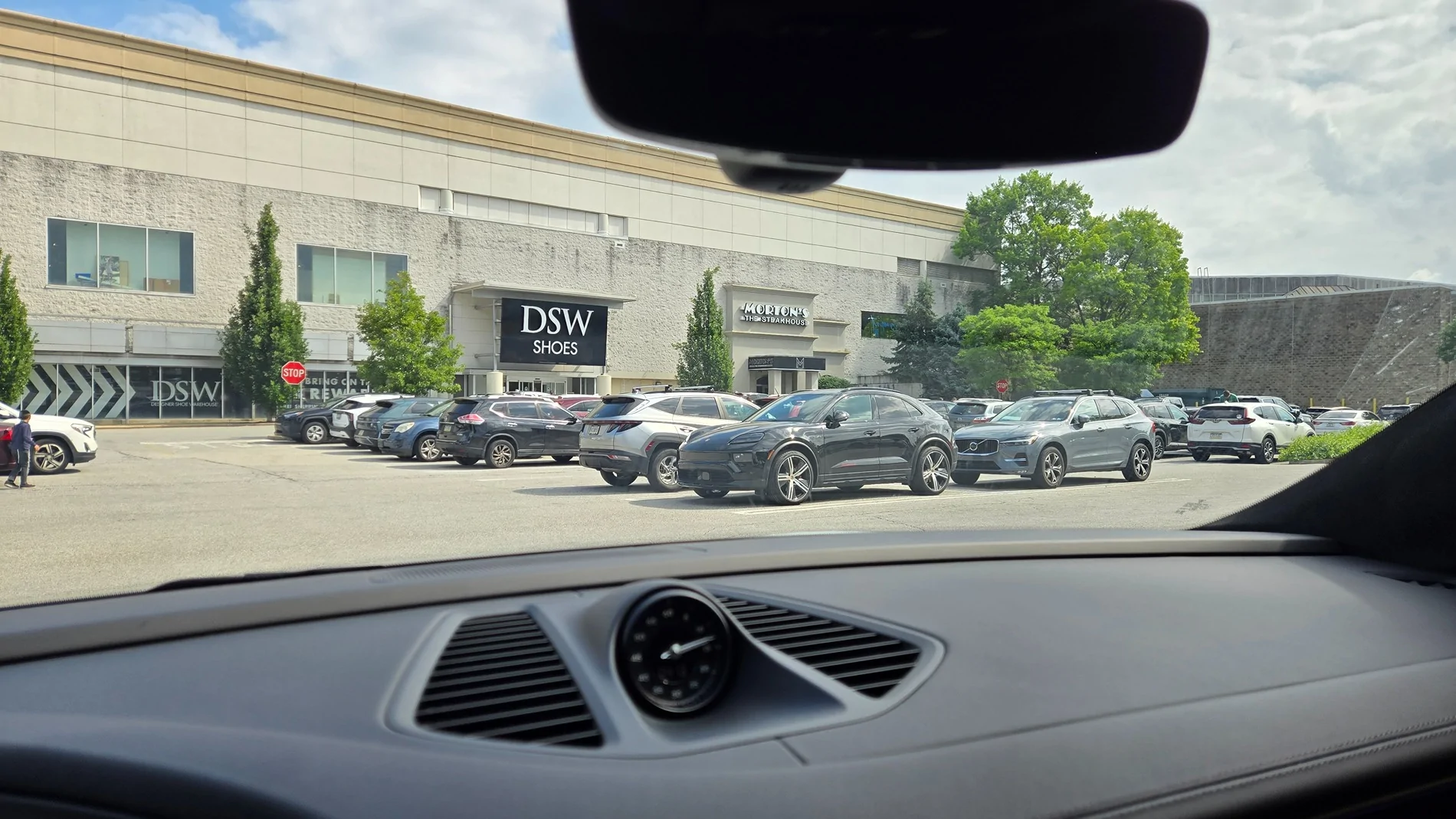 Electric Macan EV Random daily Macan EV photos - post yours! 🤳 1000010240