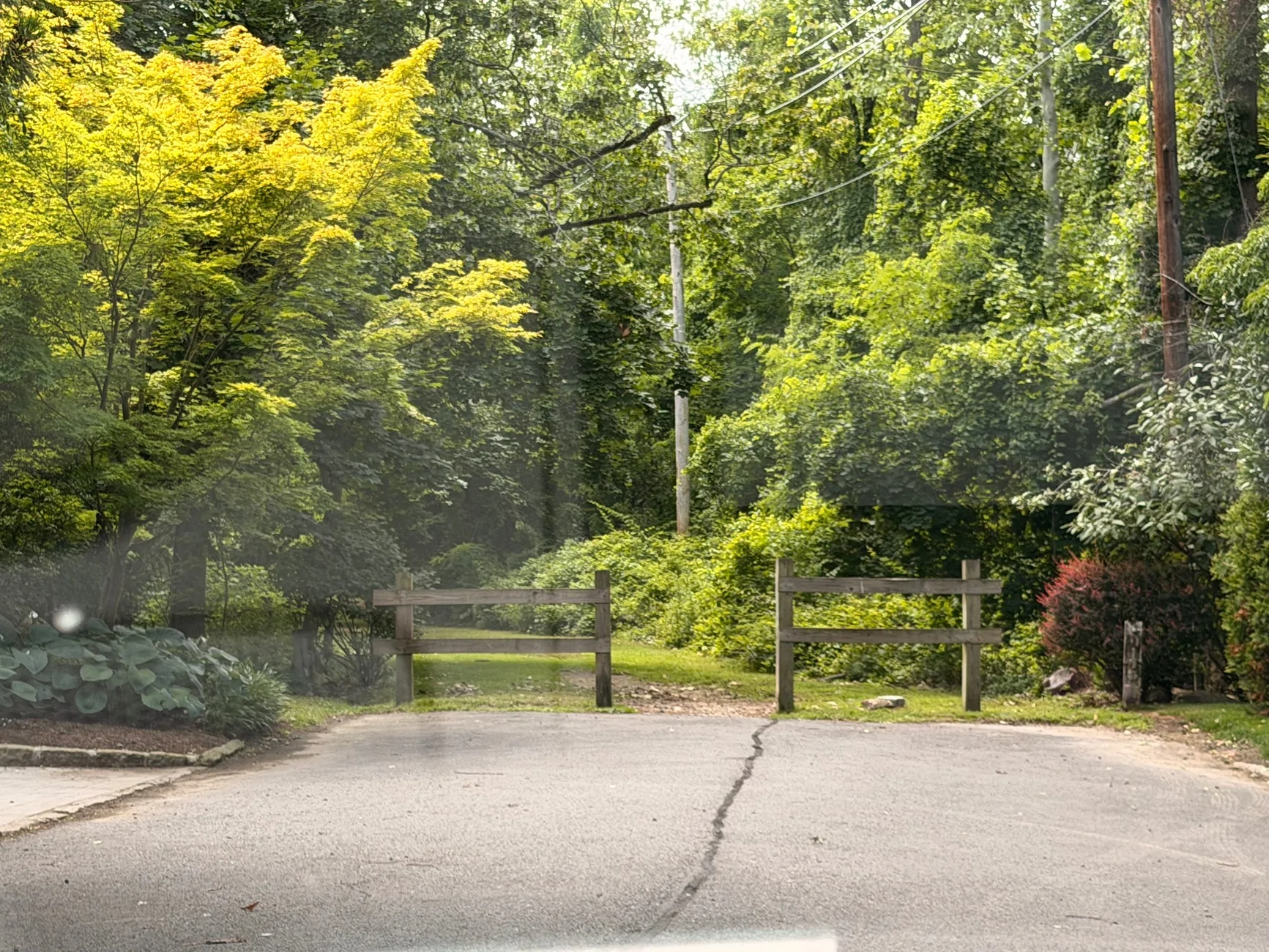 Electric Macan EV Porsche Navigation versus CarPlay Navigation: Is there a clear winner? IMG_2269