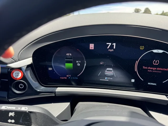 Electric Macan EV Continuing Battery and Charging Issues - 2025 Macan 4 IMG_3720