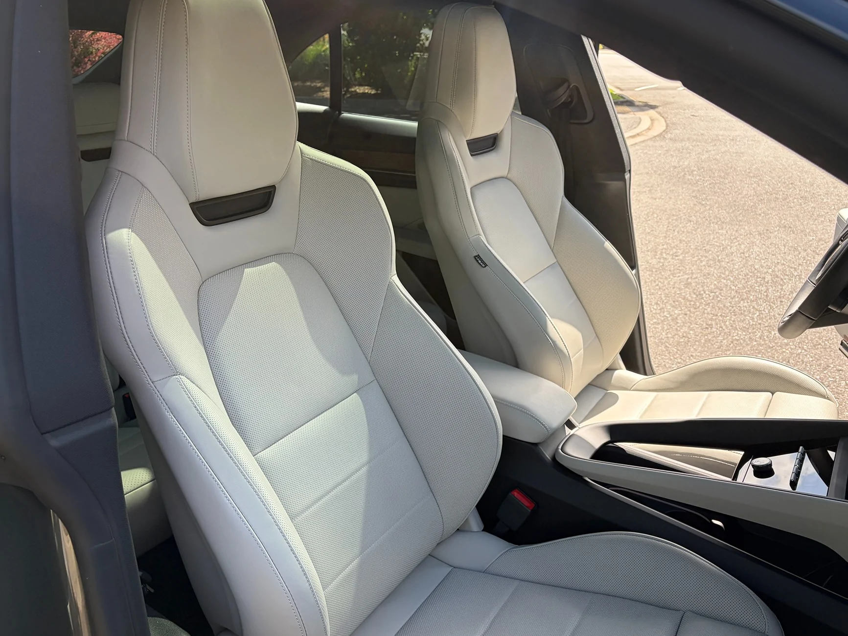 Electric Macan EV Macan EV 4S Lease Transfer IMG_0507