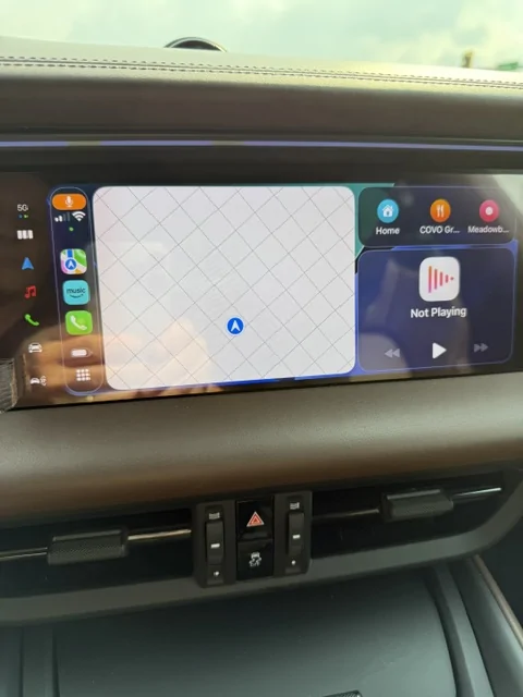 Electric Macan EV '25 Macan Turbo - Apple CarPlay connection Issues IMG_2850