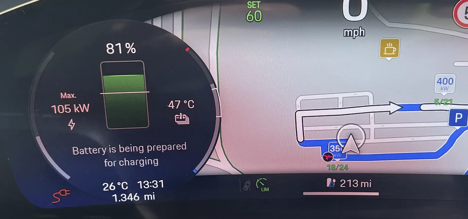 Electric Macan EV Porsche charging service UK 1784982744558-6y