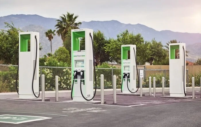 Electrify America Announces 1-Year Free Charging For Macan EV Owners