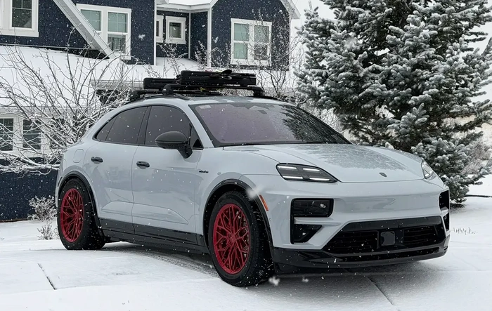 The Ambiguously Grey Turbo