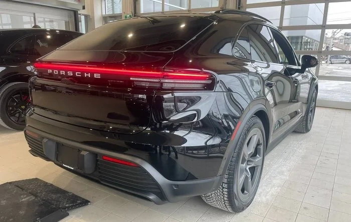 9 month - 4200km personal review of my Macan 4