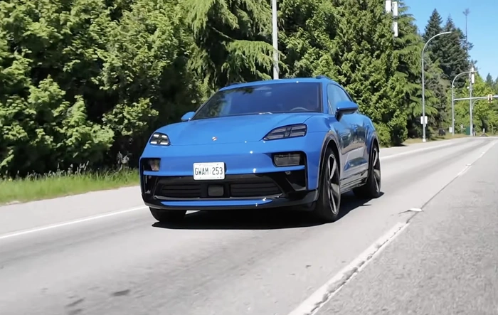 Lugano Blue GTS Macan review video by Motormouth